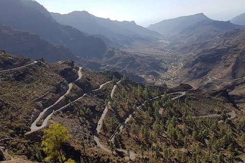 アスマラからマッサワへの山岳道路
