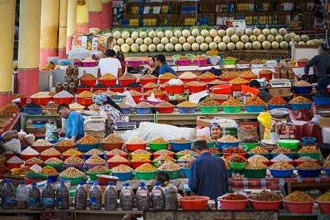 イスカンデル湖