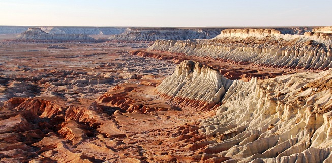 ヤンギカラ渓谷