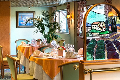 レストラン