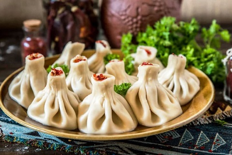 ジョージア風肉まん「ヒンカリ」