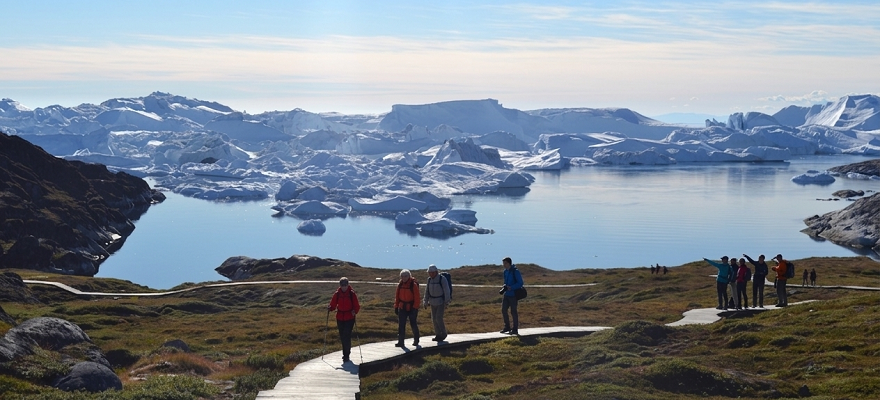 セルメルミュート・ハイキング