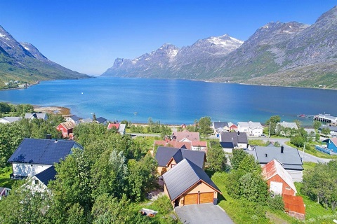 エルスフィヨルドボトン