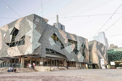 フェデレーションスクエア