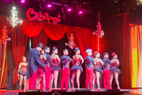 エンターテイメント