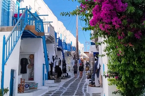ミコノス島の路地