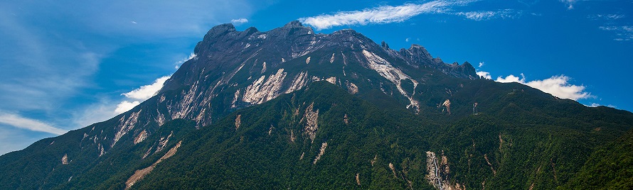 キナバル山