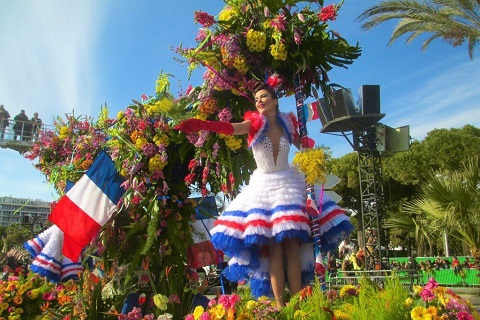 ニースのカーニバル・花合戦パレード
