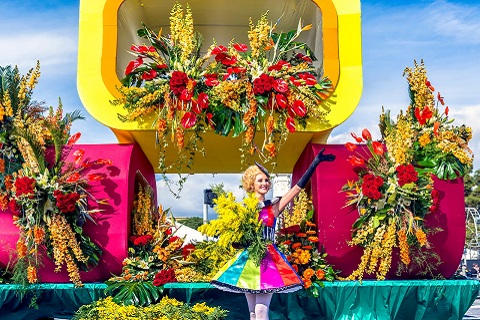 ニースのカーニバル・花合戦パレード