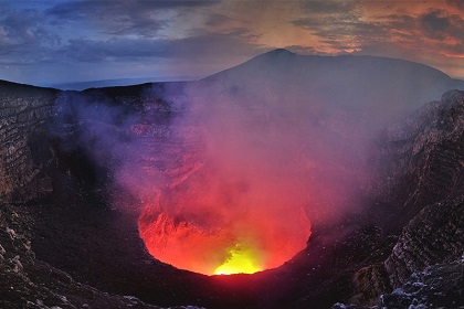 マサヤ火山